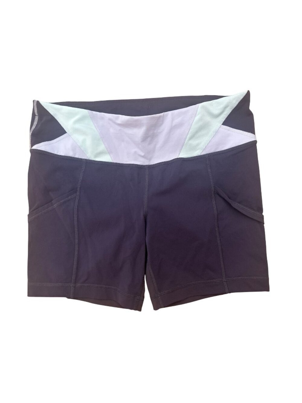Lululemon Women's Athletic Shorts SIZE MISSING M? 30" Waist 5" In-Seam Pockets